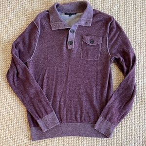 Men’s Banana Republic Comfy Top Small